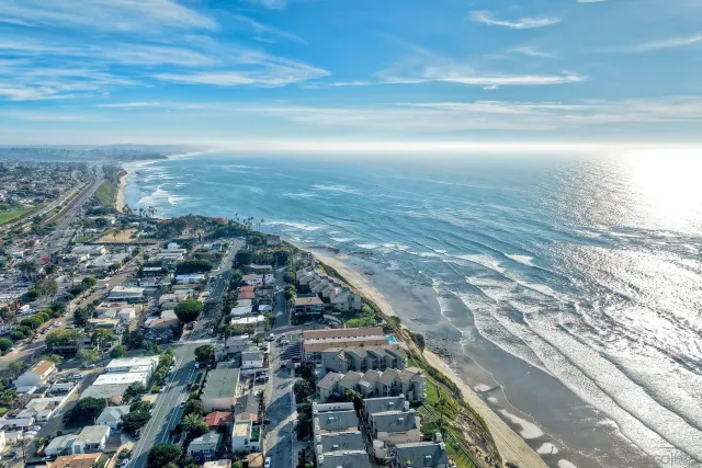 $6,000 | 940 Sealane Drive, Unit 10, Encinitas, CA 92024