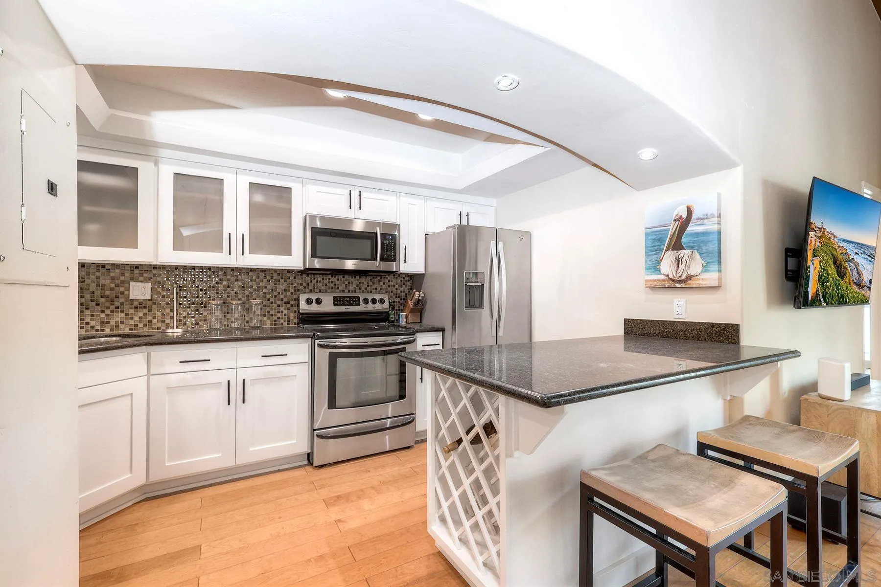 940 Sealane Drive, Unit 10 Encinitas, CA 92024 - Photo 5 of 35