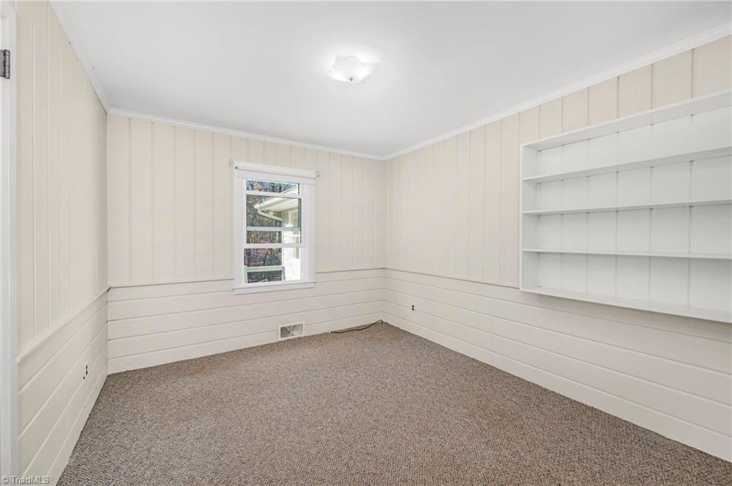 5253 Mountain View Road Winston-Salem, NC 27104 - Photo 17 of 34 Gallery Image 17