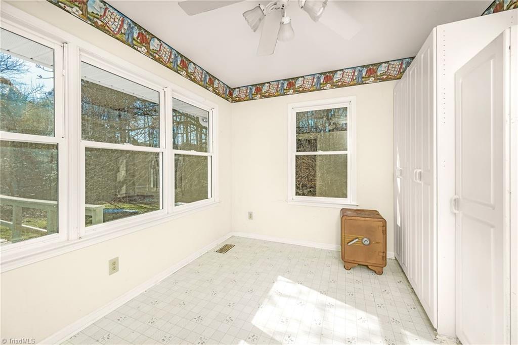 5253 Mountain View Road Winston-Salem, NC 27104 - Photo 21 of 34 Gallery Image 21
