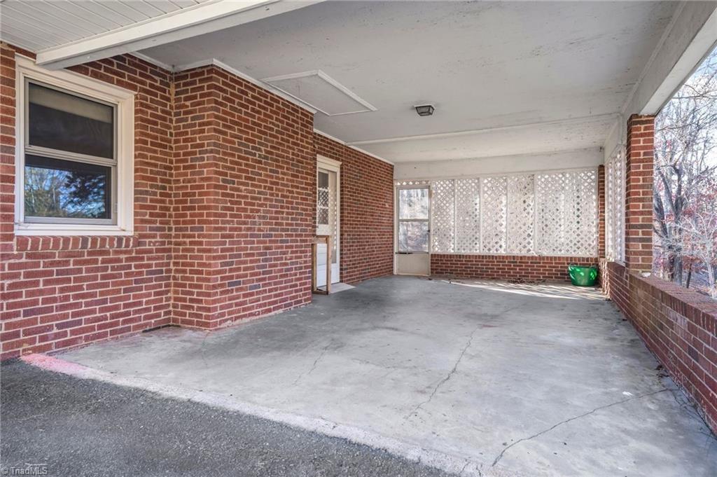 5253 Mountain View Road Winston-Salem, NC 27104 - Photo 24 of 34 Gallery Image 24
