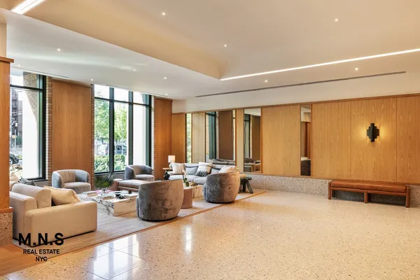 $3,923 | 11 Ocean Parkway, Unit 610 | Windsor Terrace