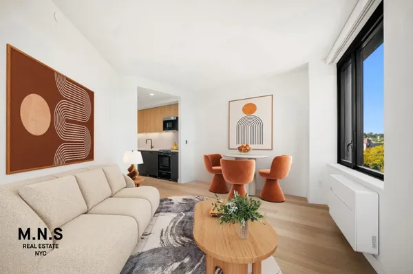 $3,923 | 11 Ocean Parkway, Unit 610 | Windsor Terrace