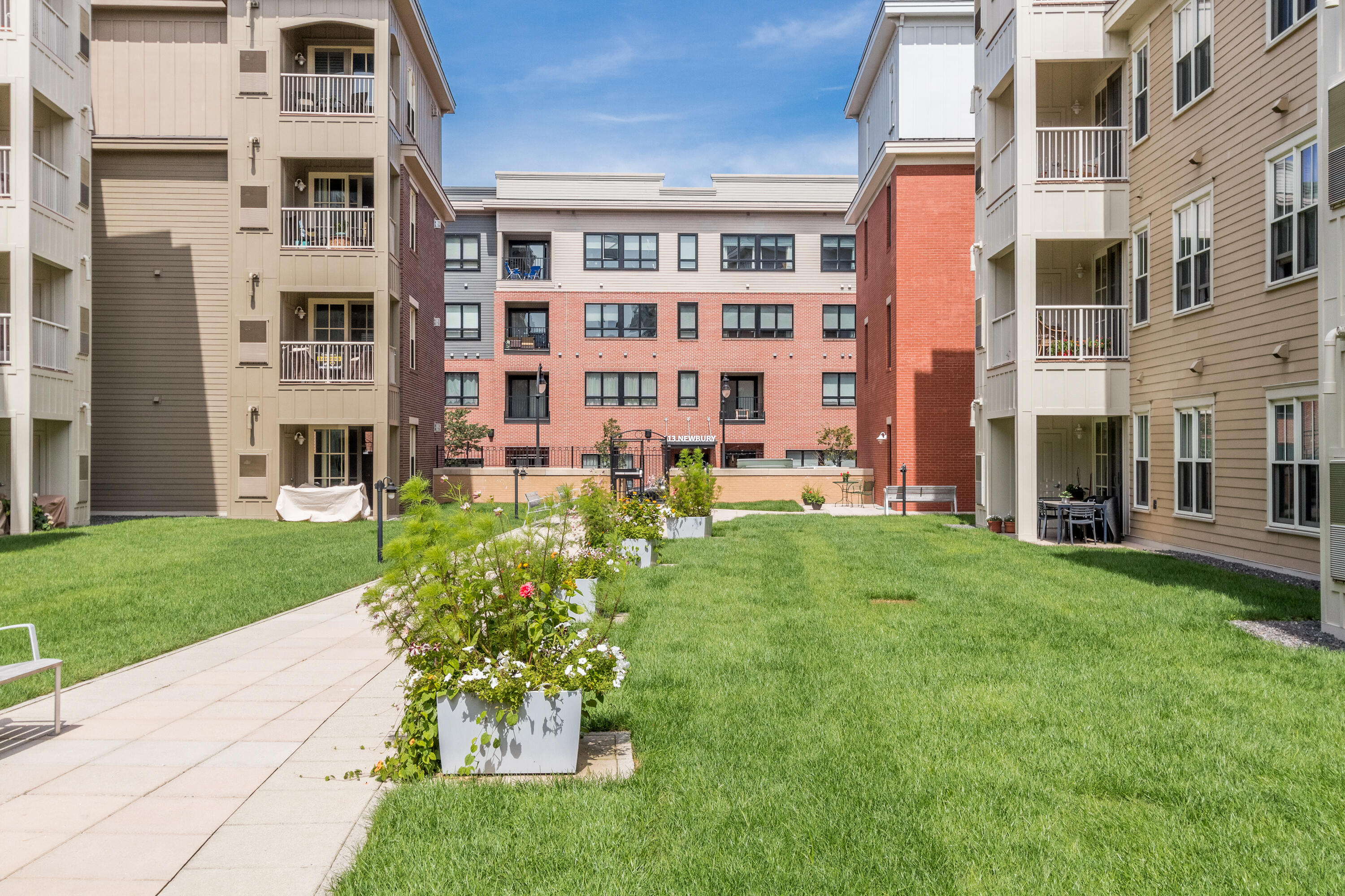 22 Hancock Street, Unit 303 Portland, ME 04101 - Photo 6 of 41 Courtyard