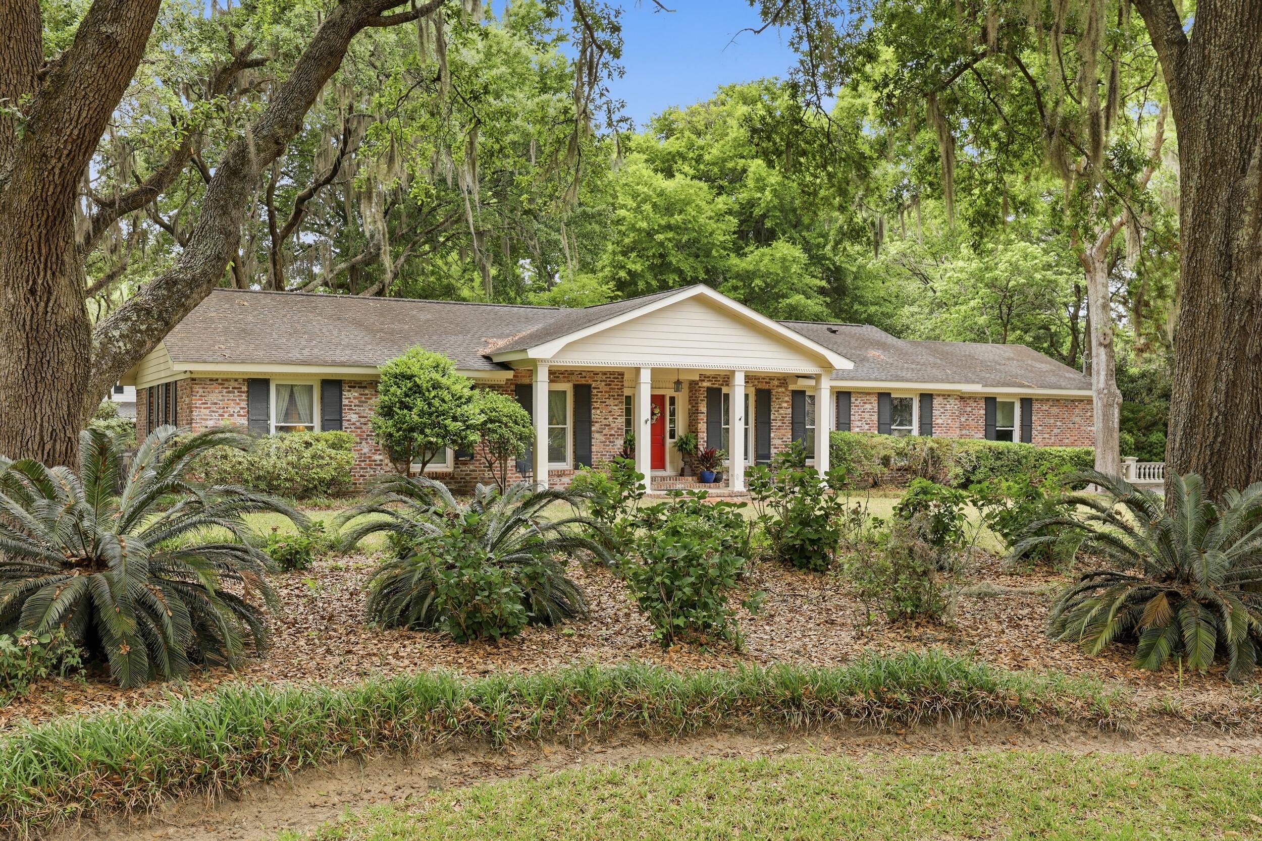 314 Coinbow Drive Mount Pleasant, SC 29464 - Photo 2 of 57 2_ru4a0496