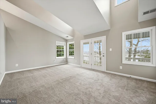 $499,900 | 109 Waterside Lane, Cross Junction, VA 22625