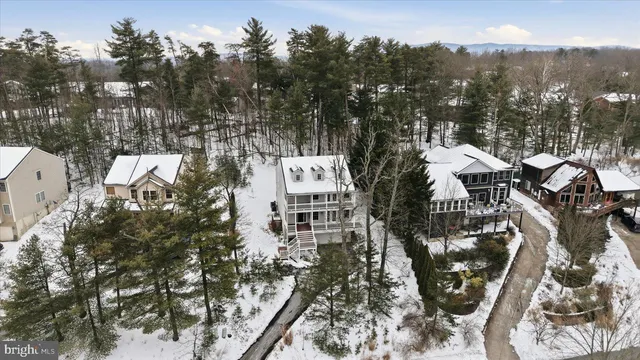 $499,900 | 109 Waterside Lane, Cross Junction, VA 22625