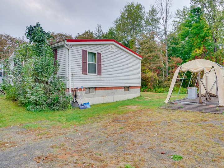27 Carter Court Plattsburgh, NY 12901 - Photo 13 of 54 Gallery Image 13