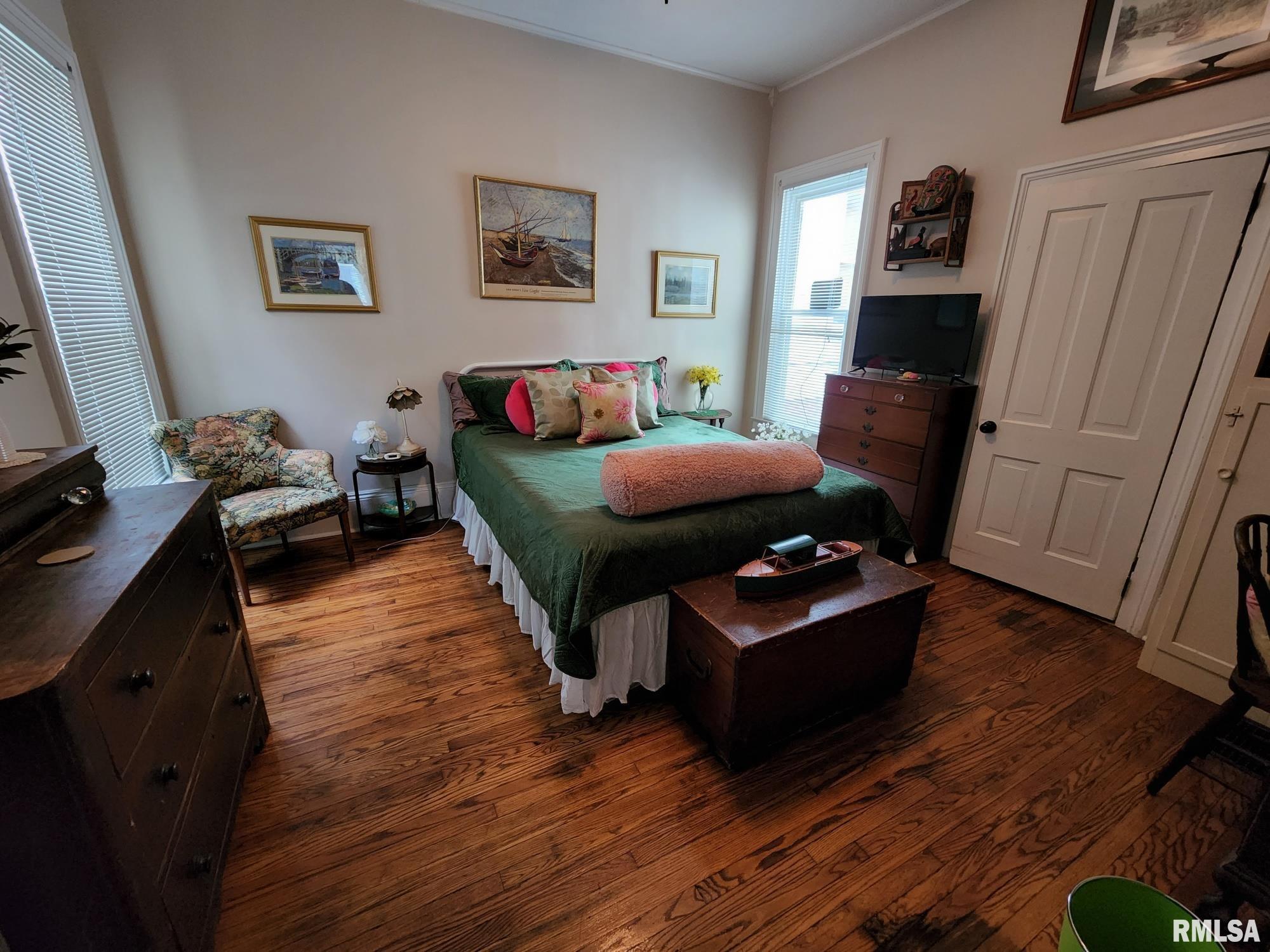 1045 North 6th Street Springfield, IL 62702 - Photo 8 of 27