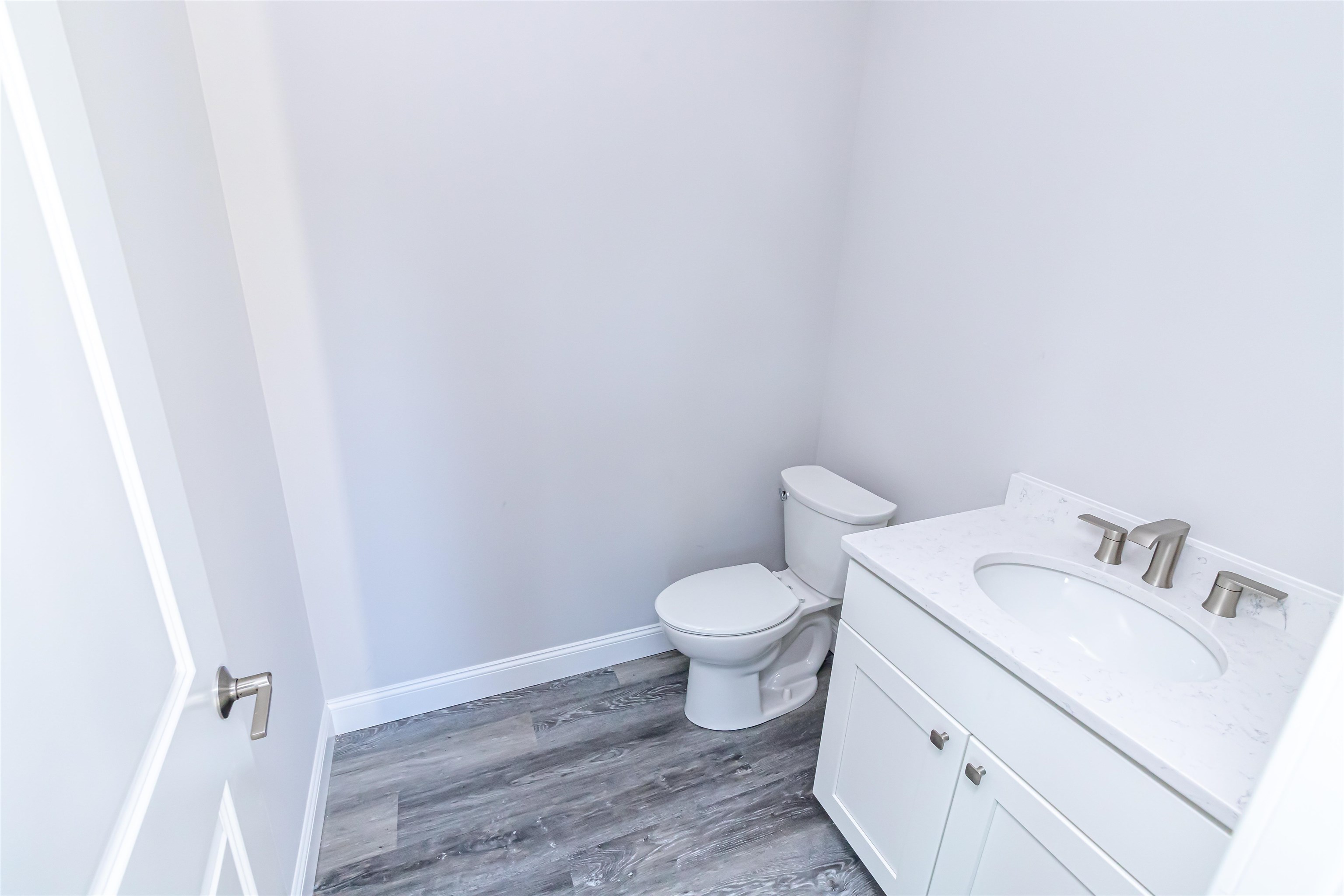 6 Copper Drive Dover, NH 03820 - Photo 8 of 32