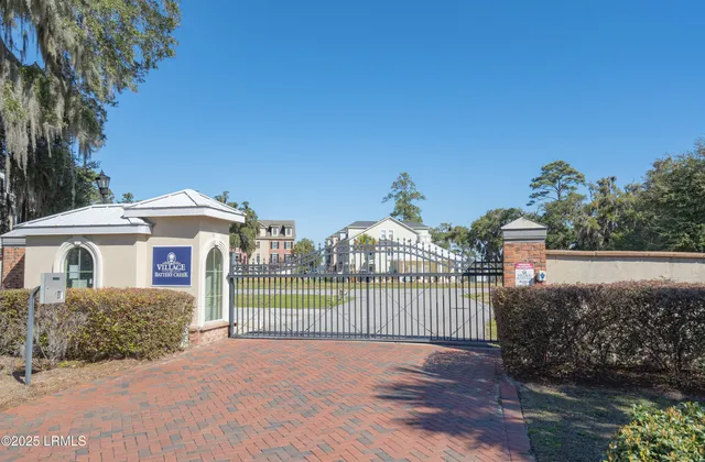$490,000 | 45 Battery Crk Clb Drive, Beaufort, SC 29902