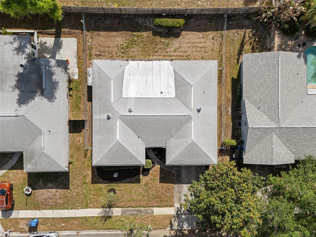 140 Valley Circle Brandon, FL 33510 - Photo 45 of 48 a aerial view of a house with large windows