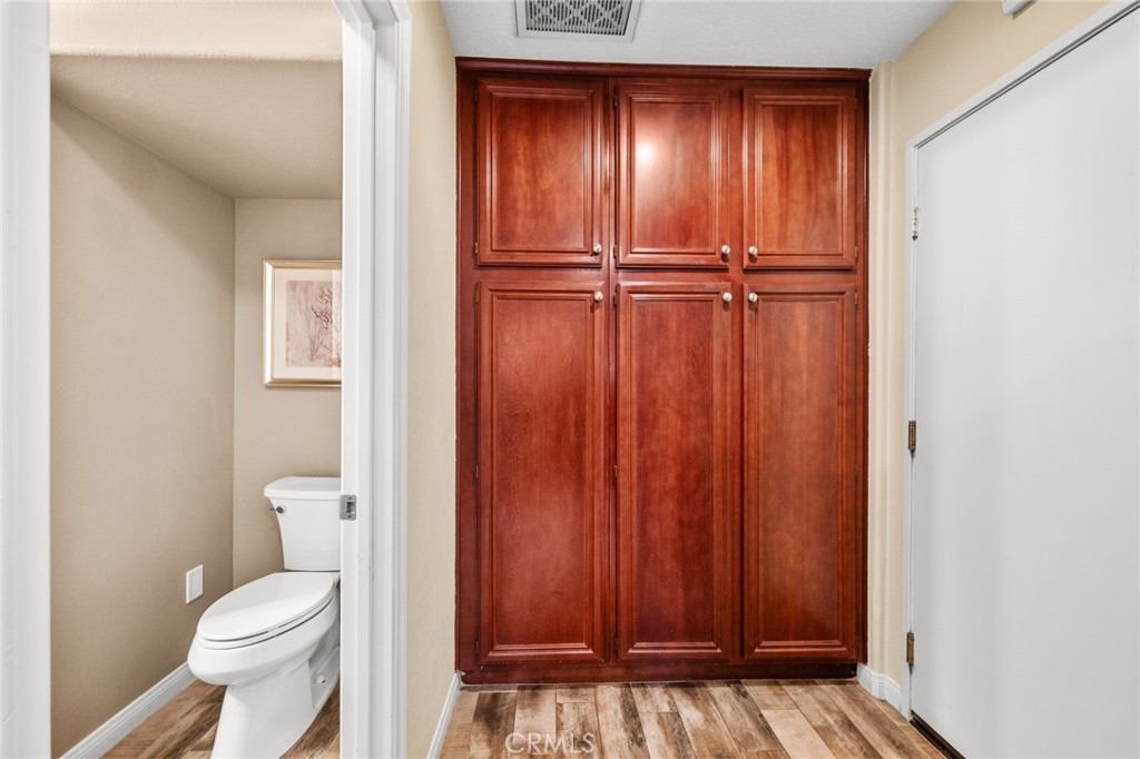 43 Three Vines Court Ladera Ranch, CA 92694 - Photo 17 of 42 a bathroom with a toilet