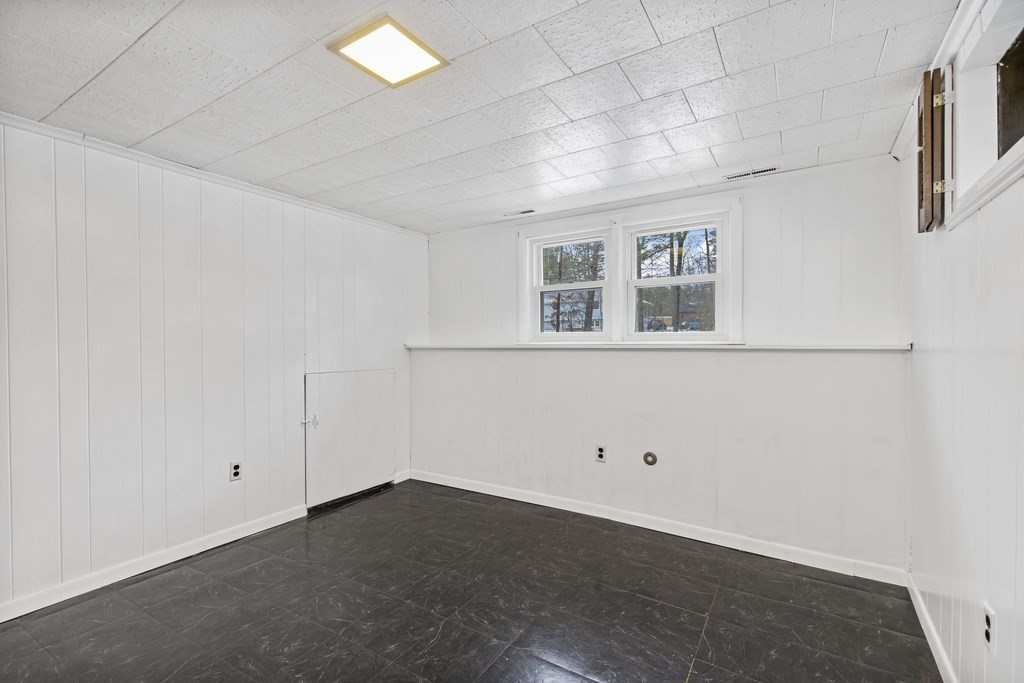 5 Harriman Road Merrimac, MA 01860 - Photo 24 of 31