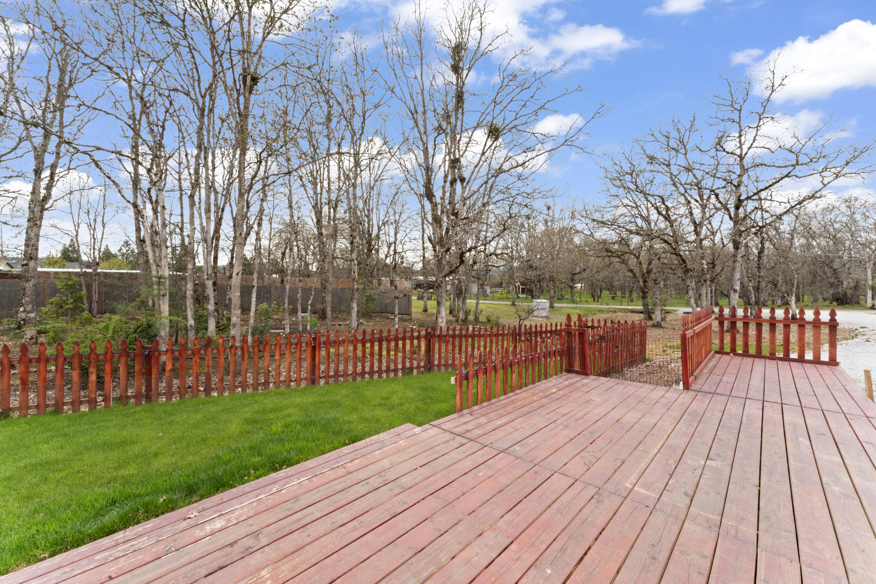 277 Chipley Road Grants Pass, OR 97526 - Photo 45 of 60 45