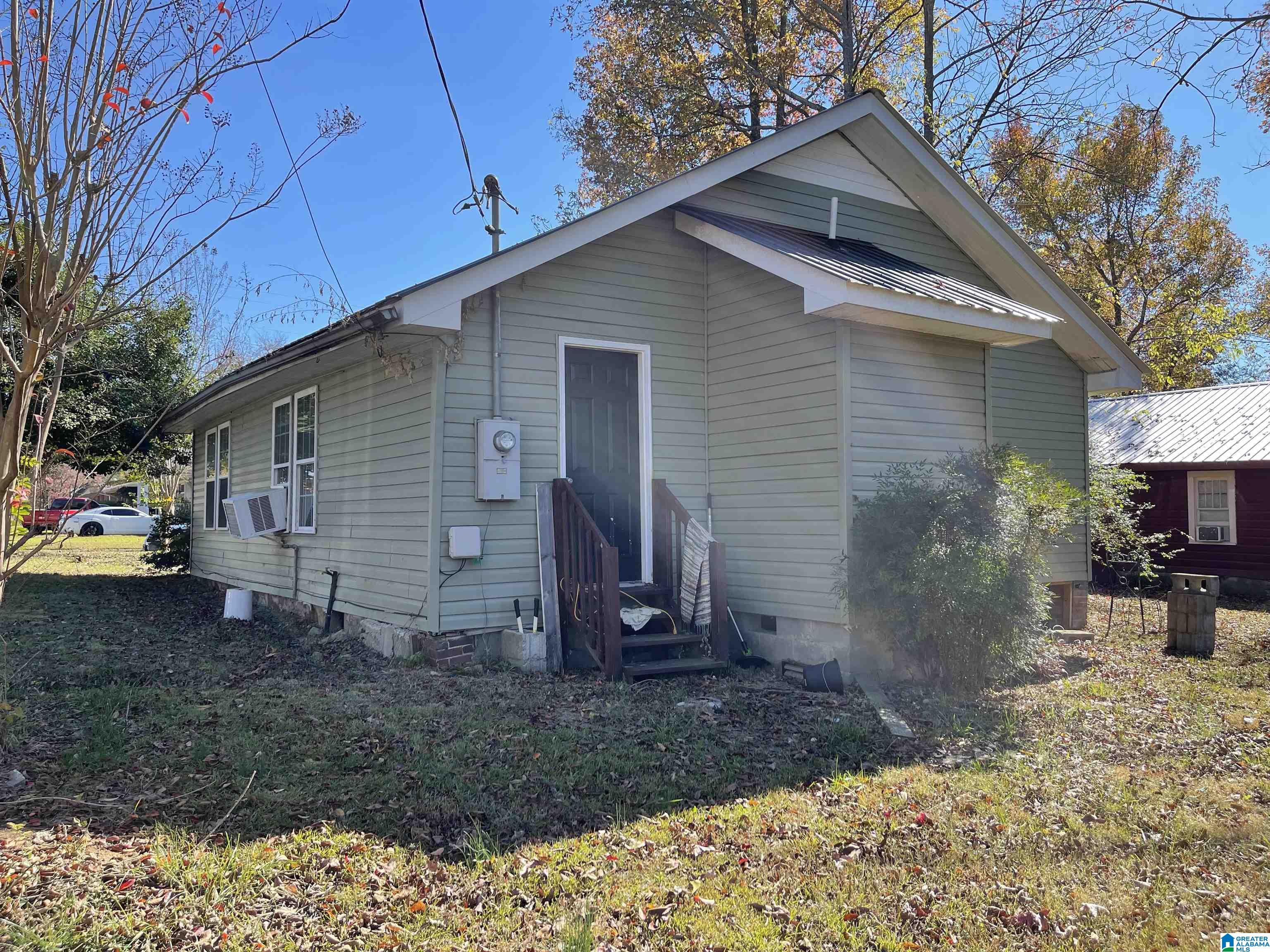 301 Cleveland Avenue Southwest Cullman, AL 35055 - Photo 4 of 48