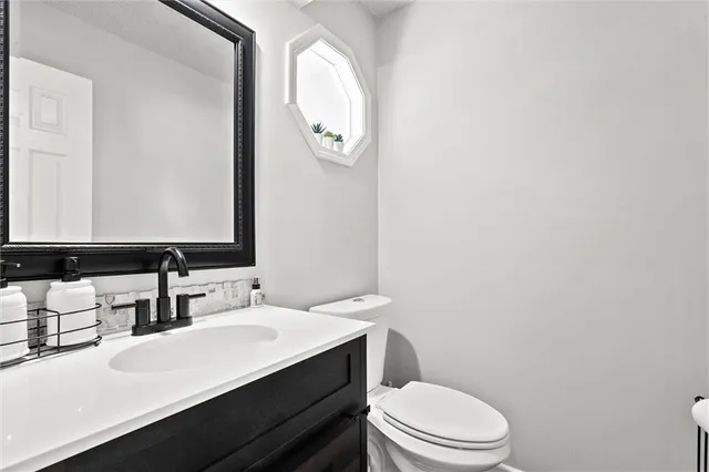 $425,000 | 8403 Swarner Drive, Lenexa, KS 66219