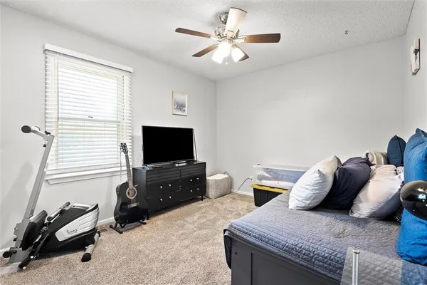 $425,000 | 8403 Swarner Drive, Lenexa, KS 66219