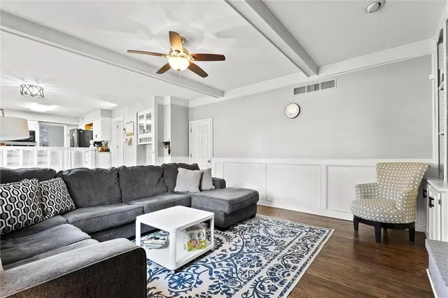 $425,000 | 8403 Swarner Drive, Lenexa, KS 66219