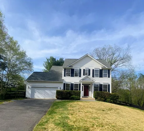 $724,900 | 35580 Sassafras Drive, Round Hill, VA 20141