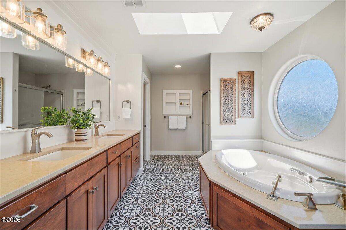 811 Southwest 12th Street Newport, OR 97365 - Photo 52 of 85