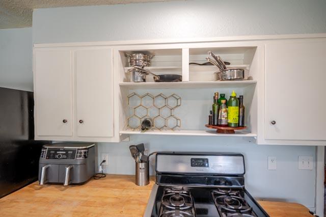 4219 37th Street Lubbock, TX 79413 - Photo 16 of 32 IMG37-40