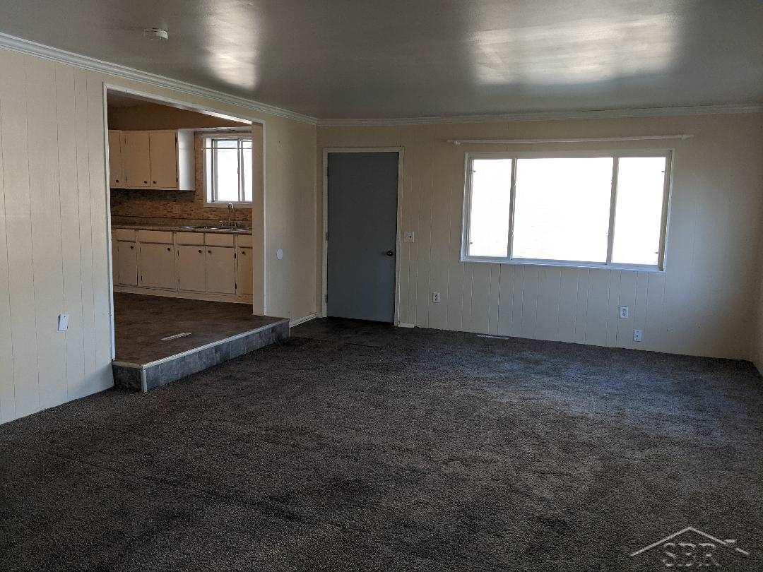 345 South Center Road Saginaw, MI 48638 - Photo 4 of 13