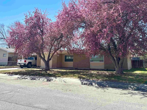 $269,900 | 910 Big Horn Drive, Riverton, WY 82501