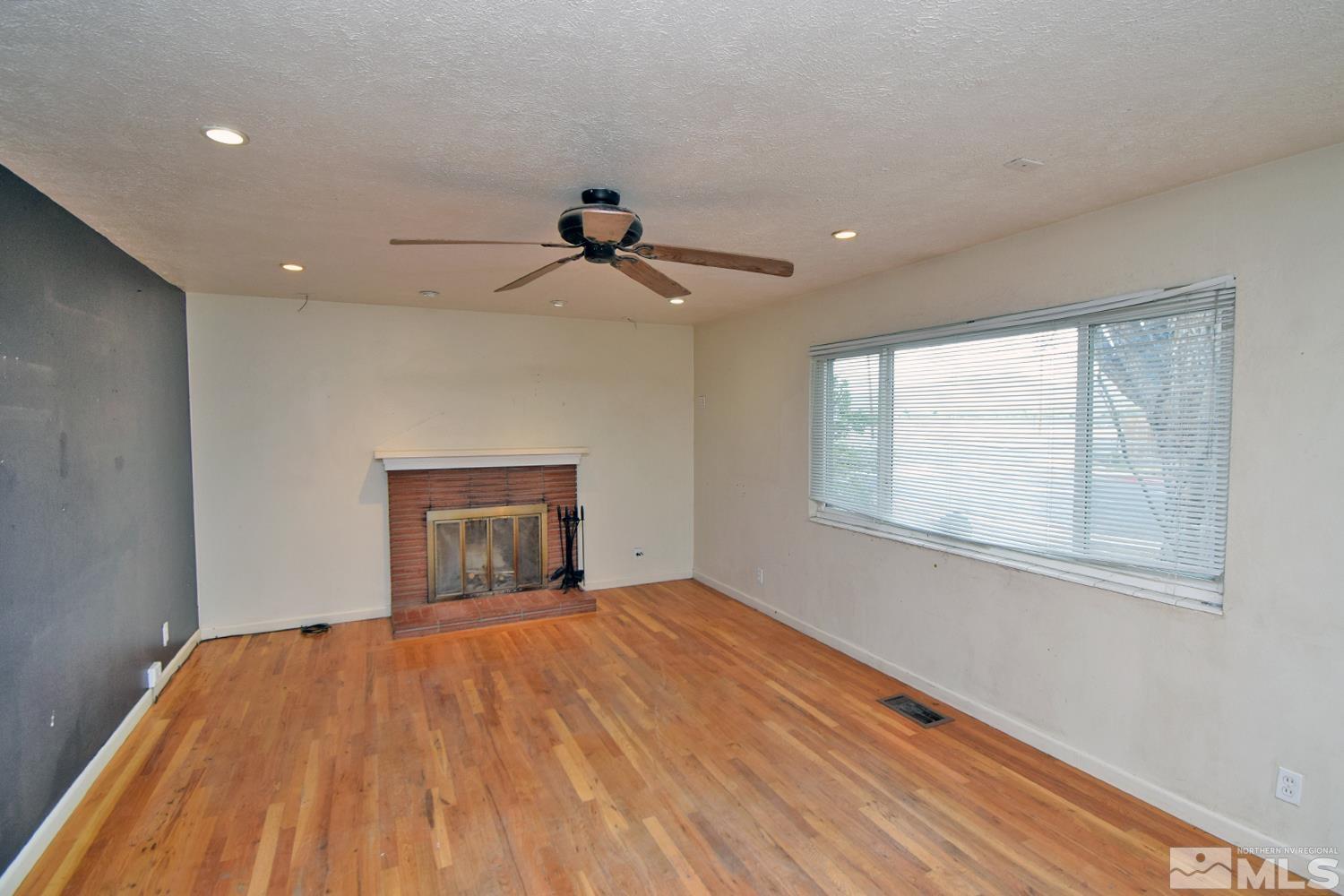 4401 Persimmon Road Reno, NV 89502 - Photo 8 of 40 Photo 8