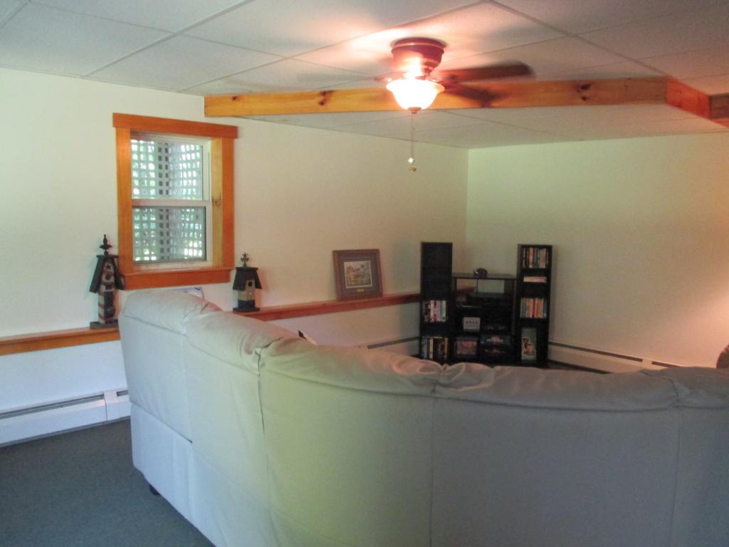 73 Strawberry Hill Road Bethlehem, NH 03574 - Photo 18 of 36