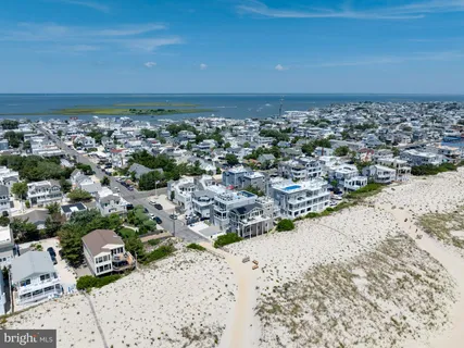 $3,850,000 | 209 East 20th Street, Long Beach Township, NJ 08008