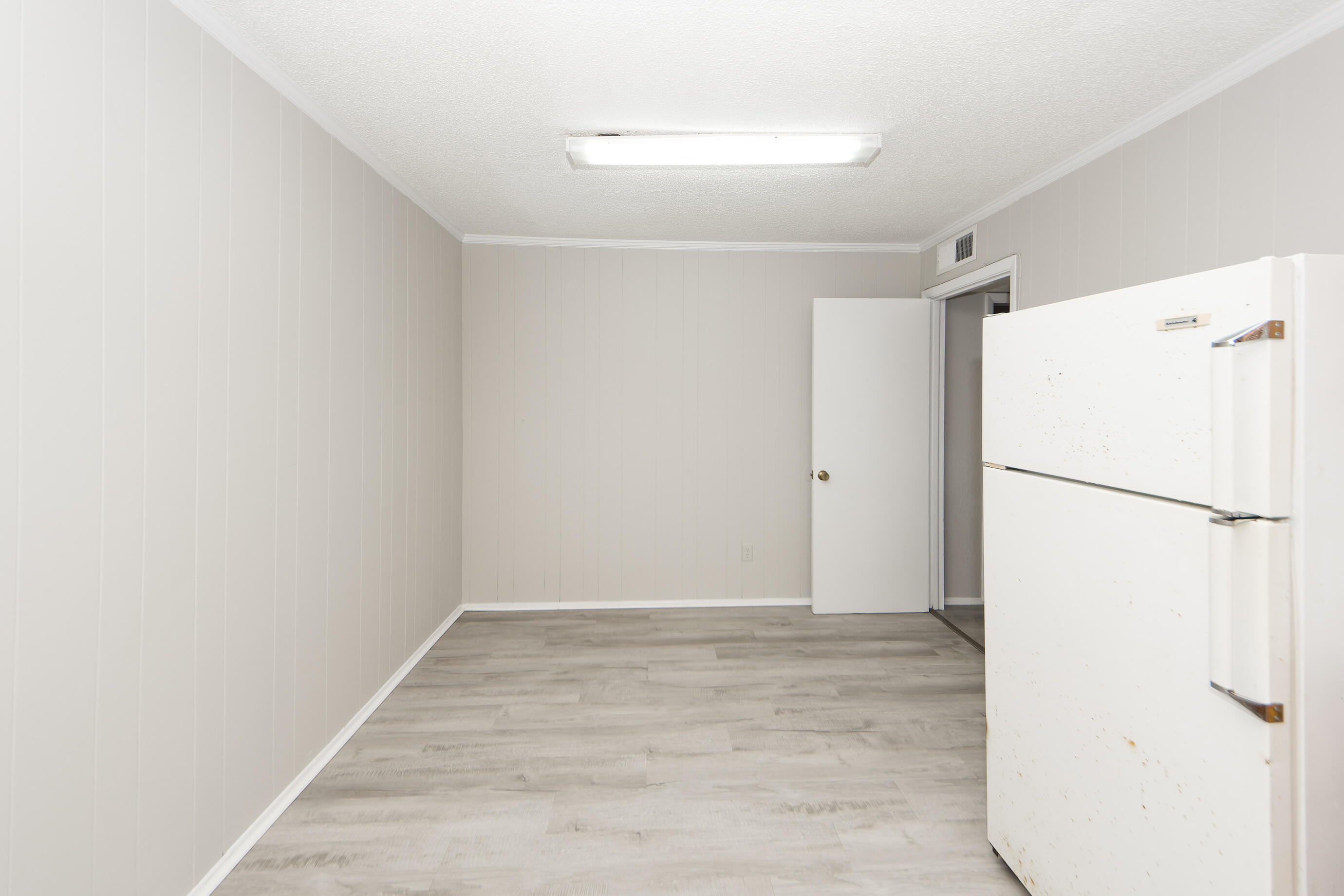 1836 Camp Road, Unit D Charleston, SC 29412 - Photo 11 of 21 08