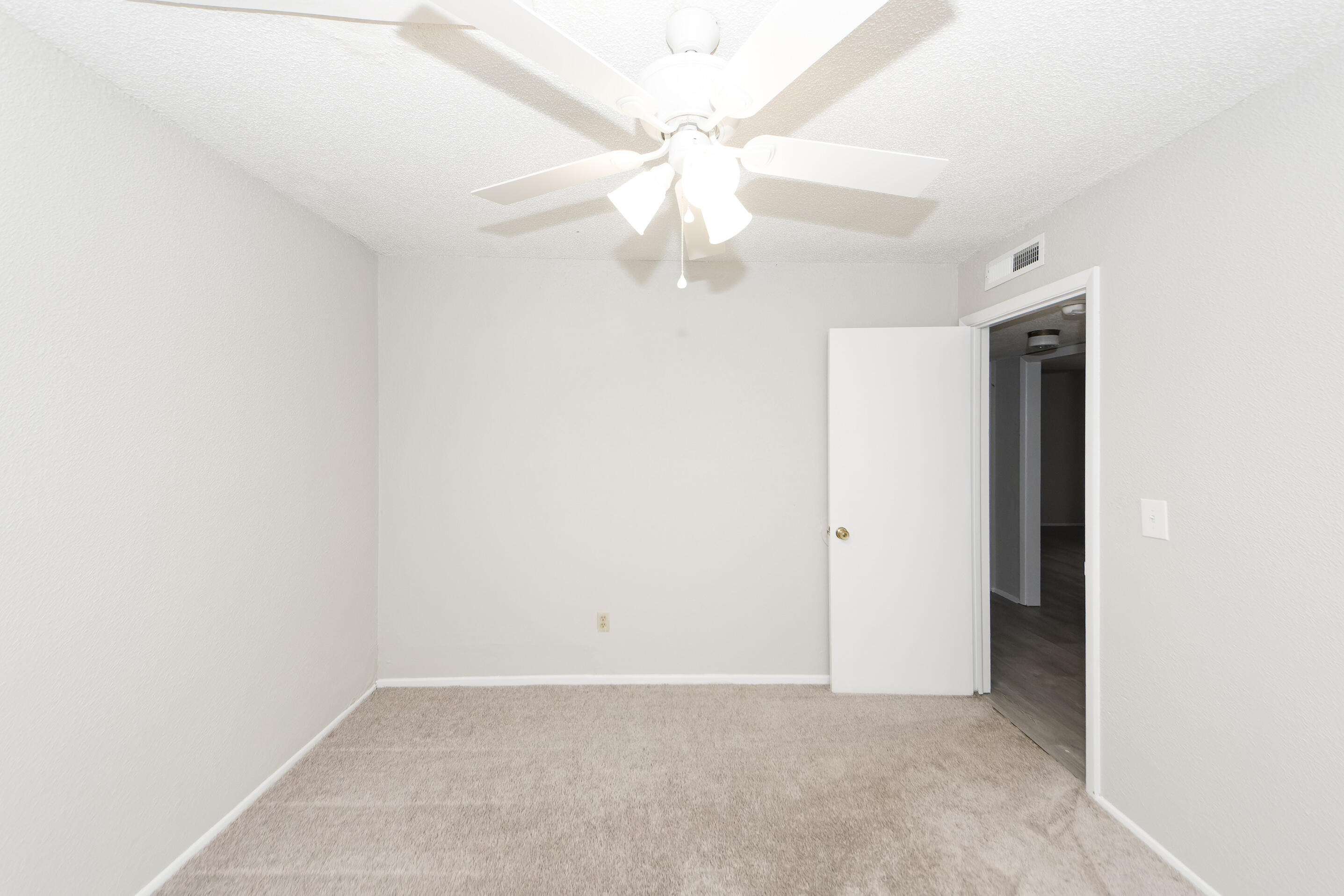 1836 Camp Road, Unit D Charleston, SC 29412 - Photo 17 of 21 14