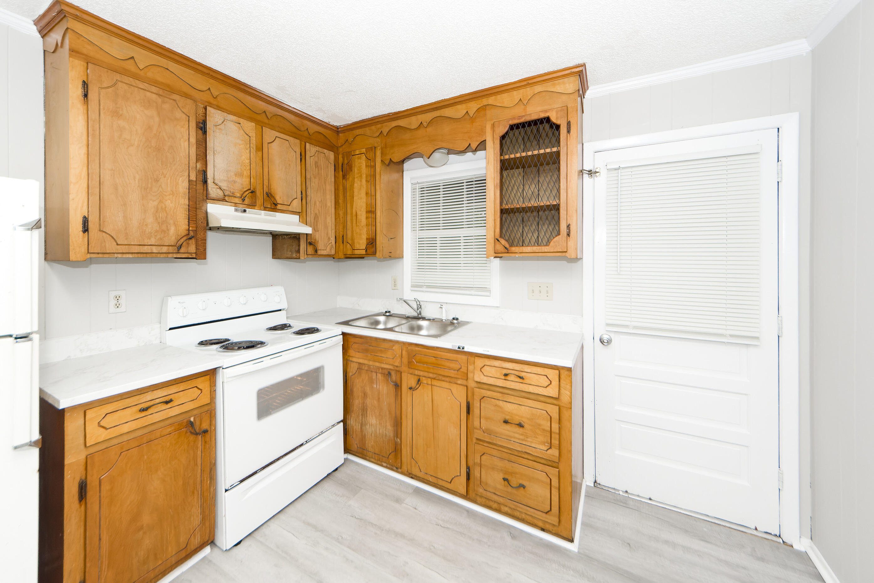 1836 Camp Road, Unit D Charleston, SC 29412 - Photo 10 of 21 07