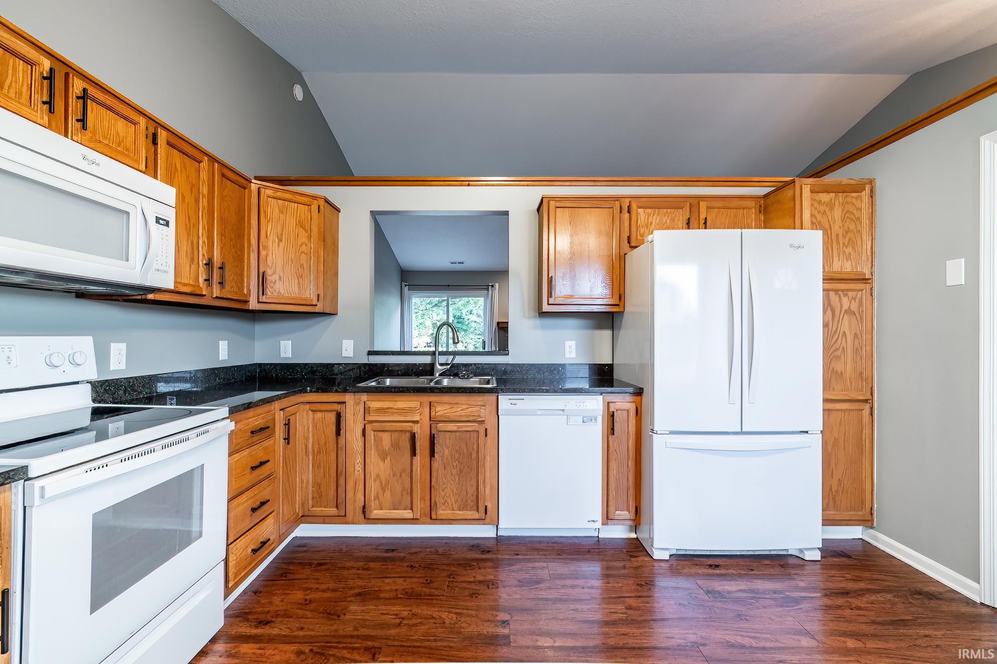 2316 Sweet Cider Road Fort Wayne, IN 46818 - Photo 10 of 36
