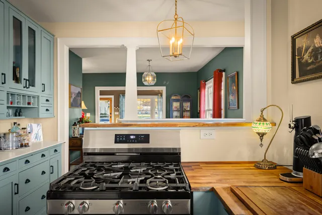 $435,000 | 904 South Highland Park Avenue, Chattanooga, TN 37404