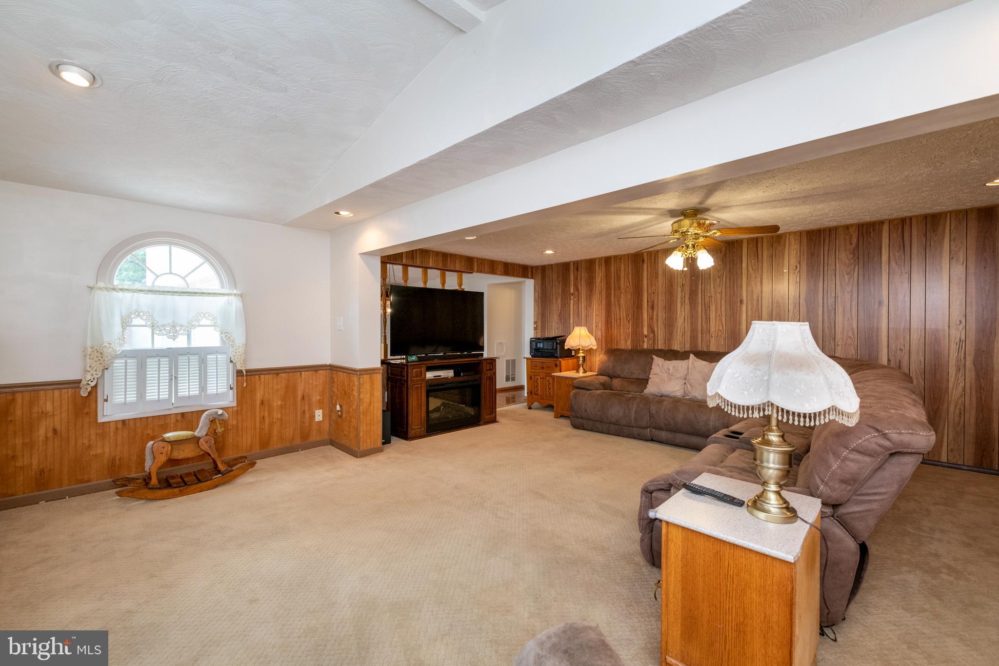 8725 Doves Fly Way Laurel, MD 20723 - Photo 18 of 62