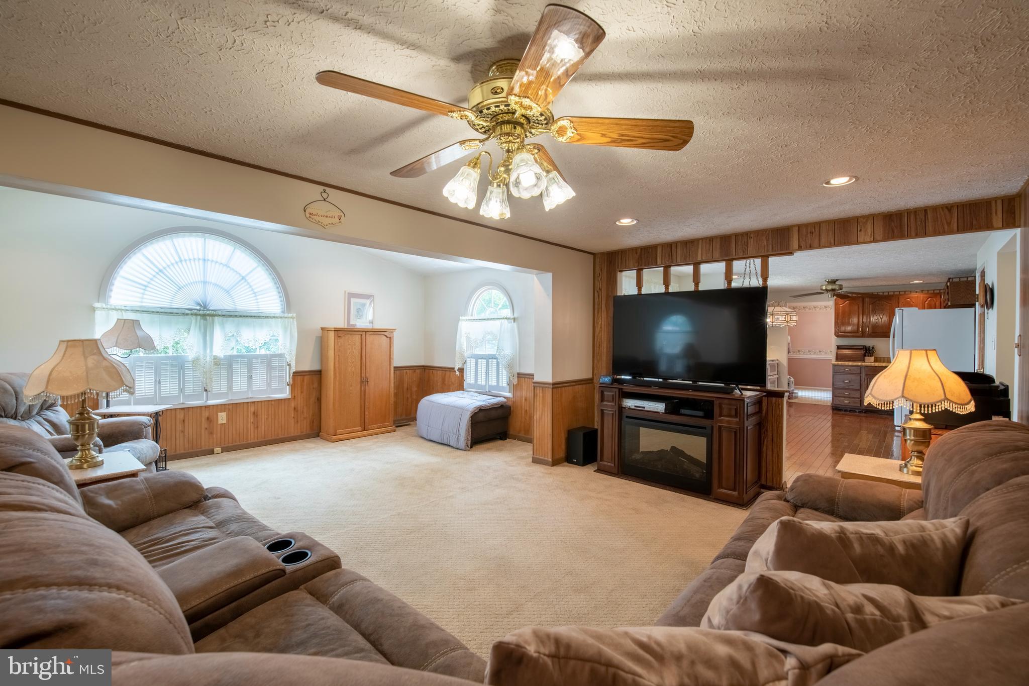 8725 Doves Fly Way Laurel, MD 20723 - Photo 31 of 62