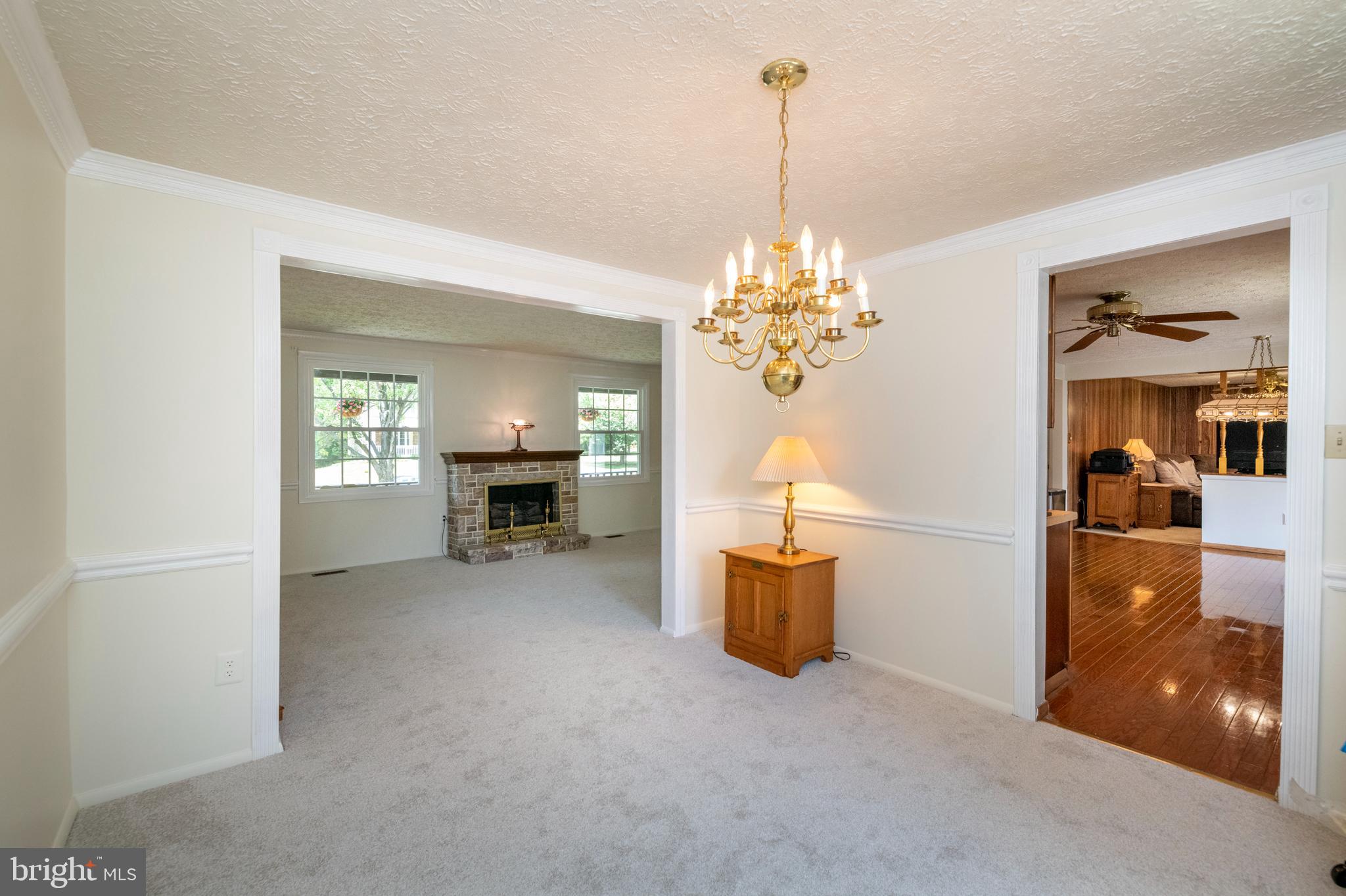 8725 Doves Fly Way Laurel, MD 20723 - Photo 10 of 62