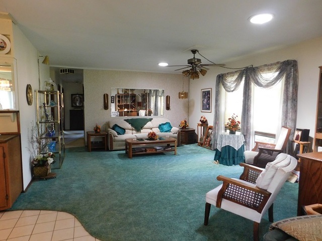 1301 Crest Lane Rochelle, IL 61068 - Photo 5 of 38