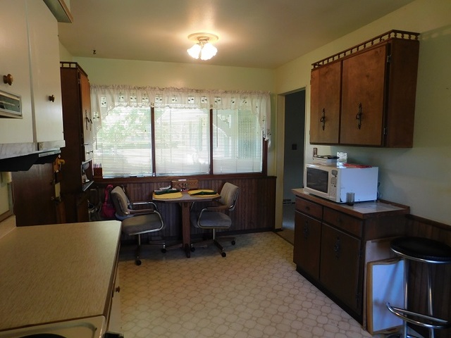 1301 Crest Lane Rochelle, IL 61068 - Photo 10 of 38