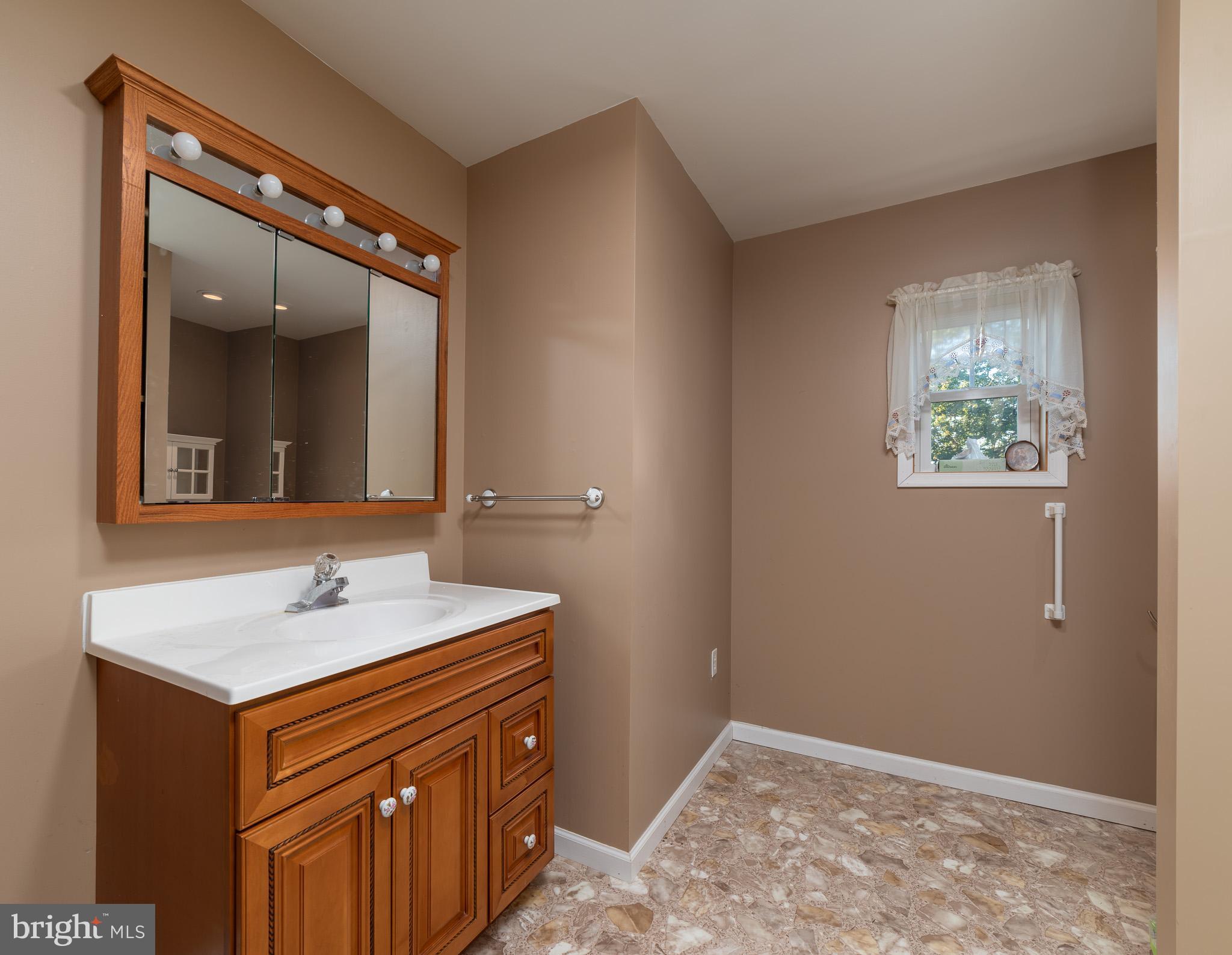203 East Springville Road Boiling Springs, PA 17007 - Photo 24 of 35 Gallery Image 24