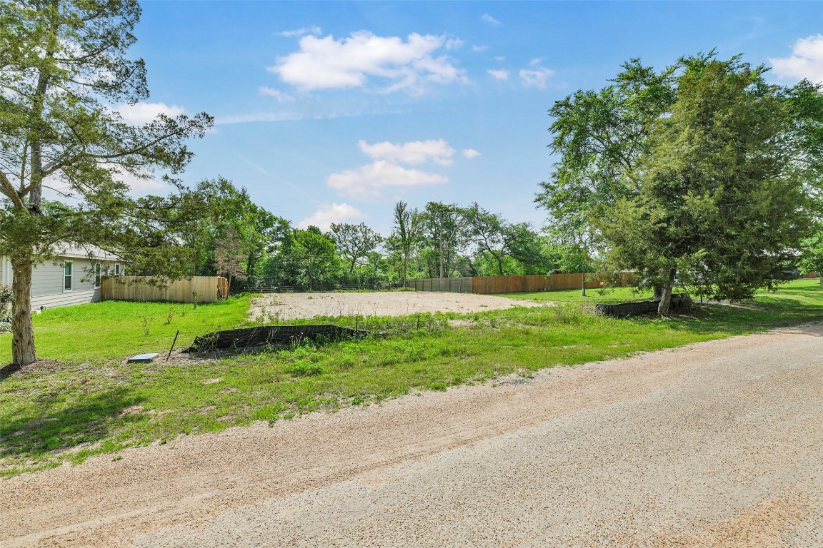 26564 Callie Drive Hempstead, TX 77445 - Photo 8 of 14