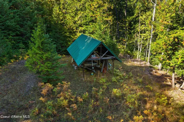 $275,000 | 117 Muskrat Place, Sagle, ID 83860