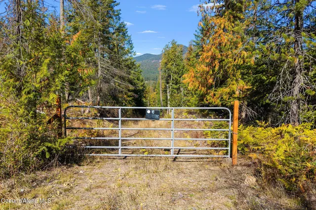 $275,000 | 117 Muskrat Place, Sagle, ID 83860