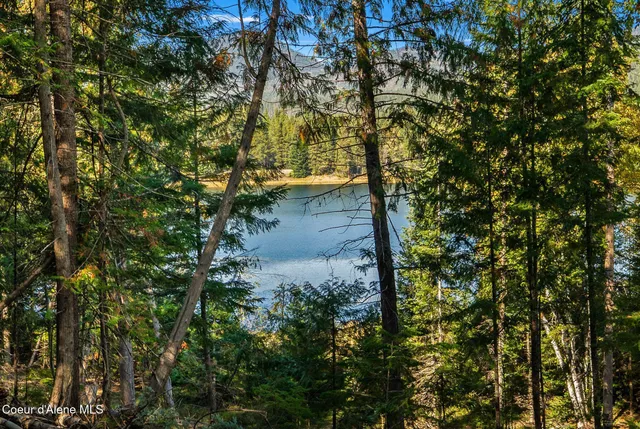 $275,000 | 117 Muskrat Place, Sagle, ID 83860