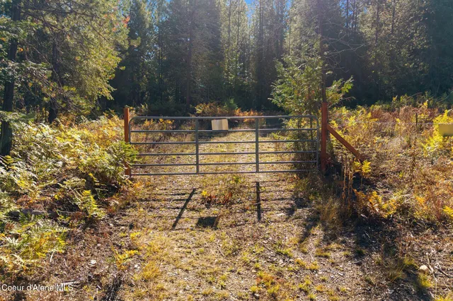 $275,000 | 117 Muskrat Place, Sagle, ID 83860