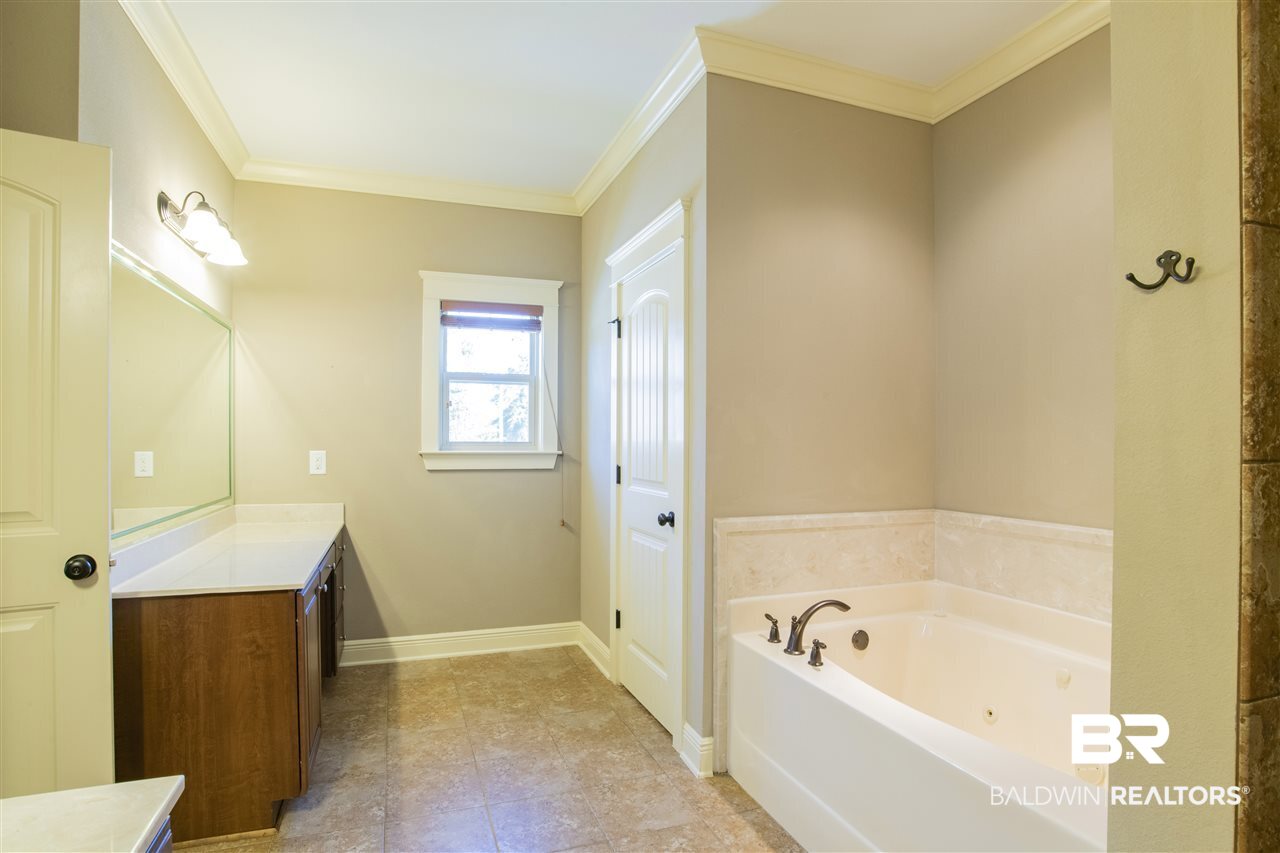 7099 Cloverleaf Landing Road Bay Minette, AL 36507 - Photo 17 of 28 Master bathroom