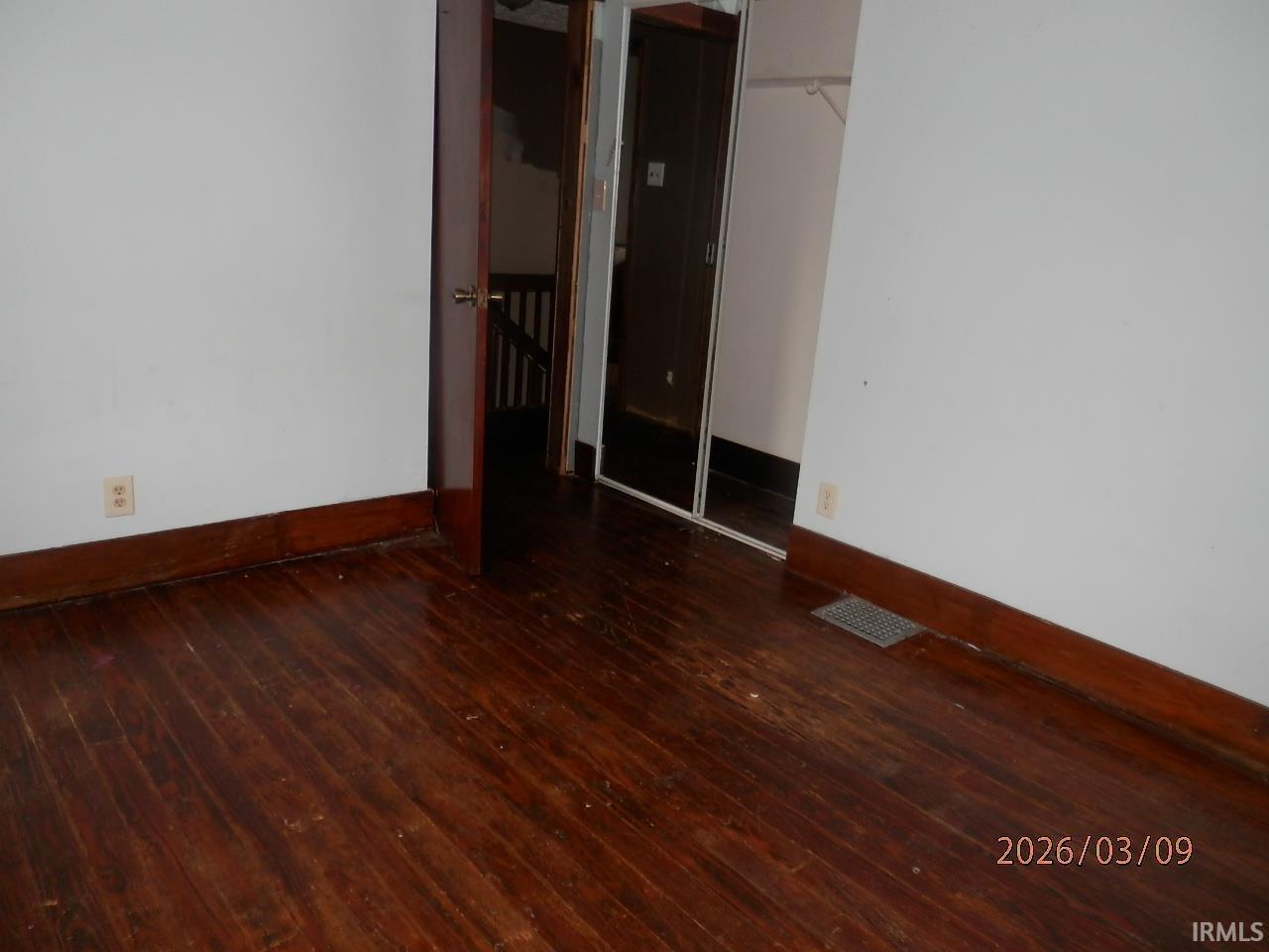 606 Adams Street Cannelton, IN 47520 - Photo 11 of 17