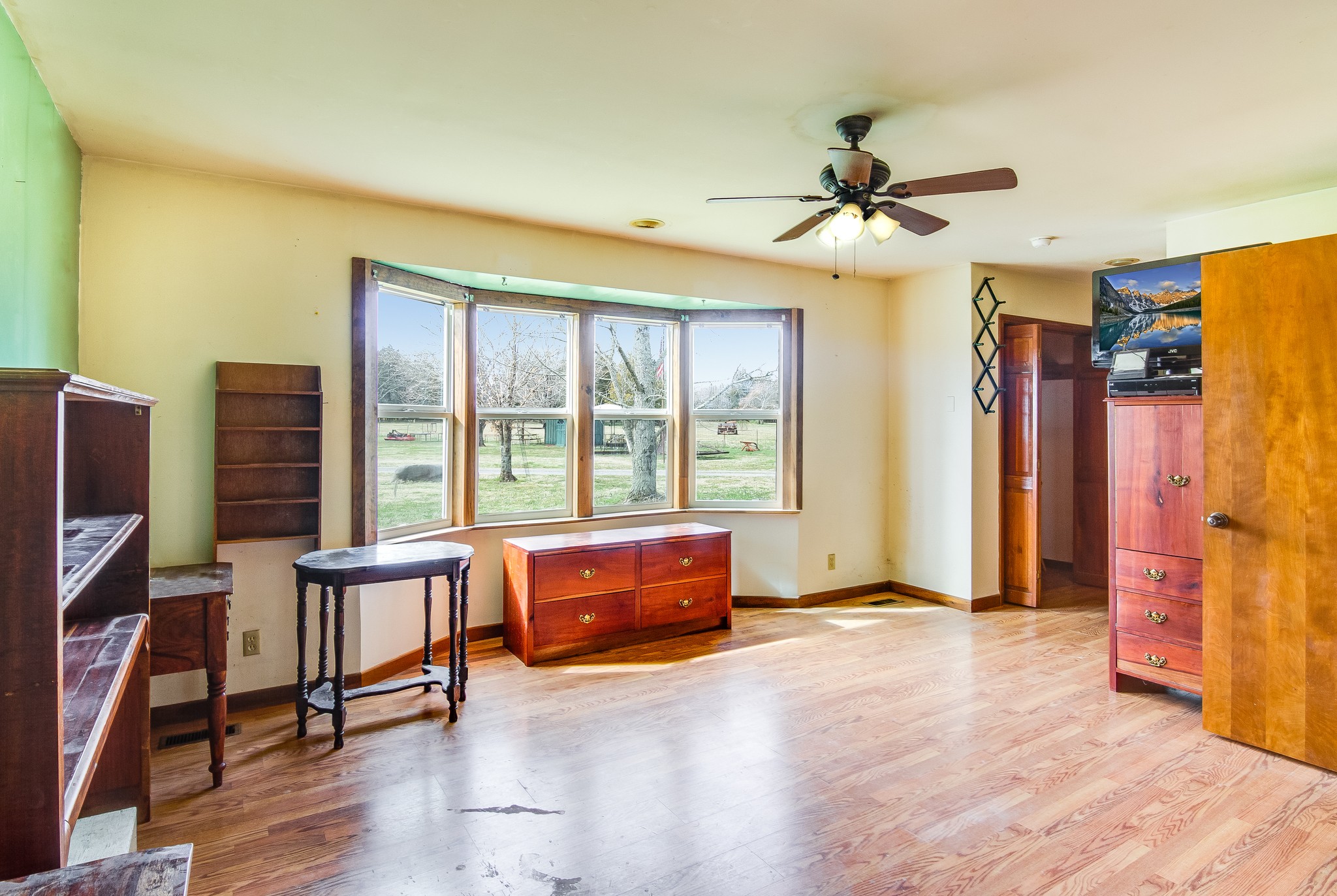 4113 Sledge Road Christiana, TN 37037 - Photo 4 of 16 Gallery Image 4